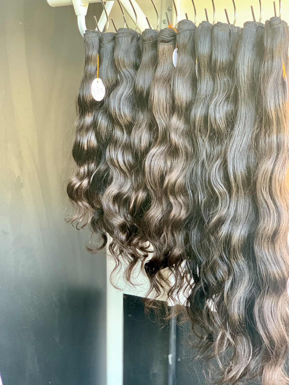 Raw Wavy Extension